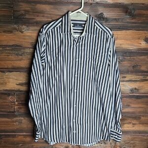 Bugatchi Uomo Striped Dress Shirt
